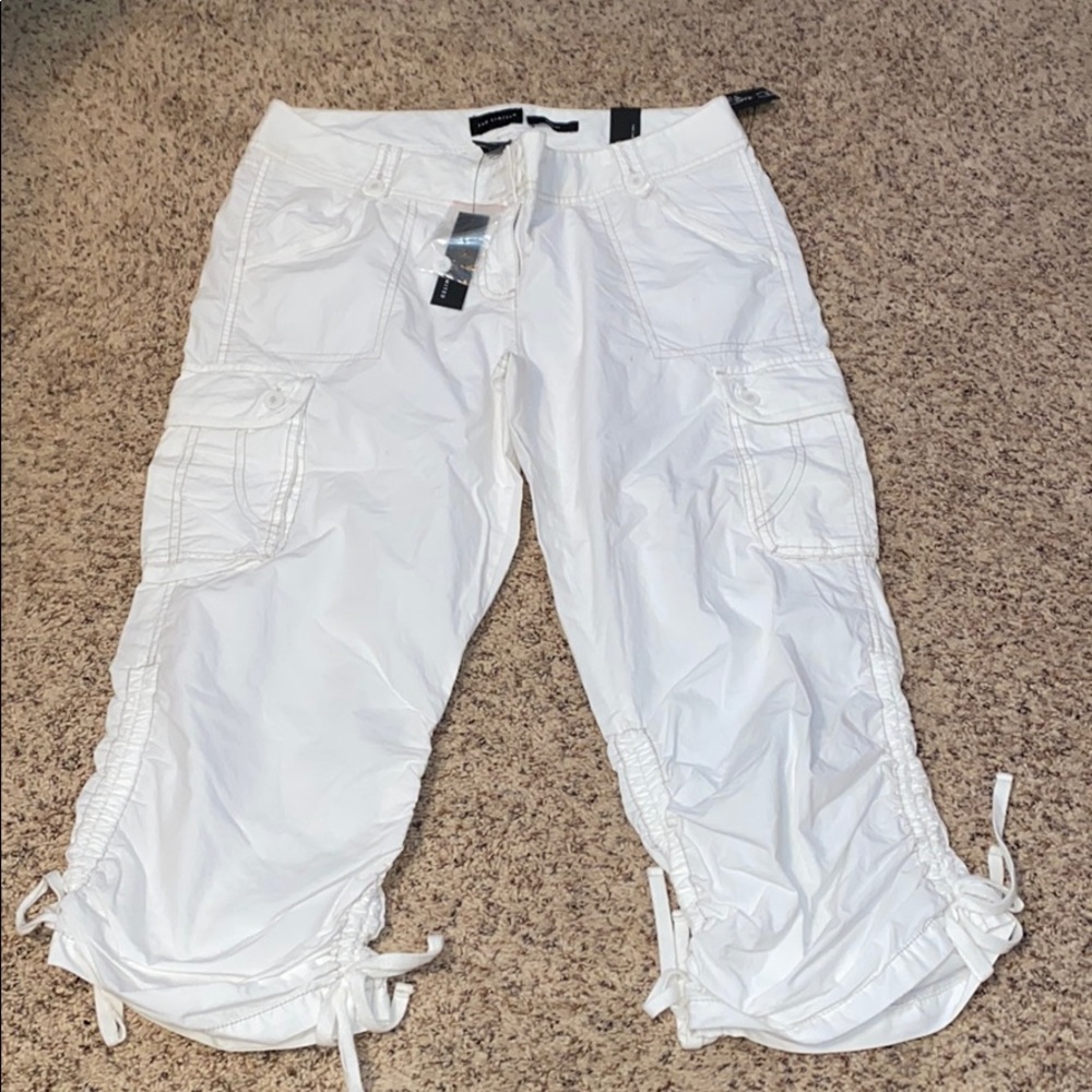 NWT The Limited Cropped Capri white pants 10